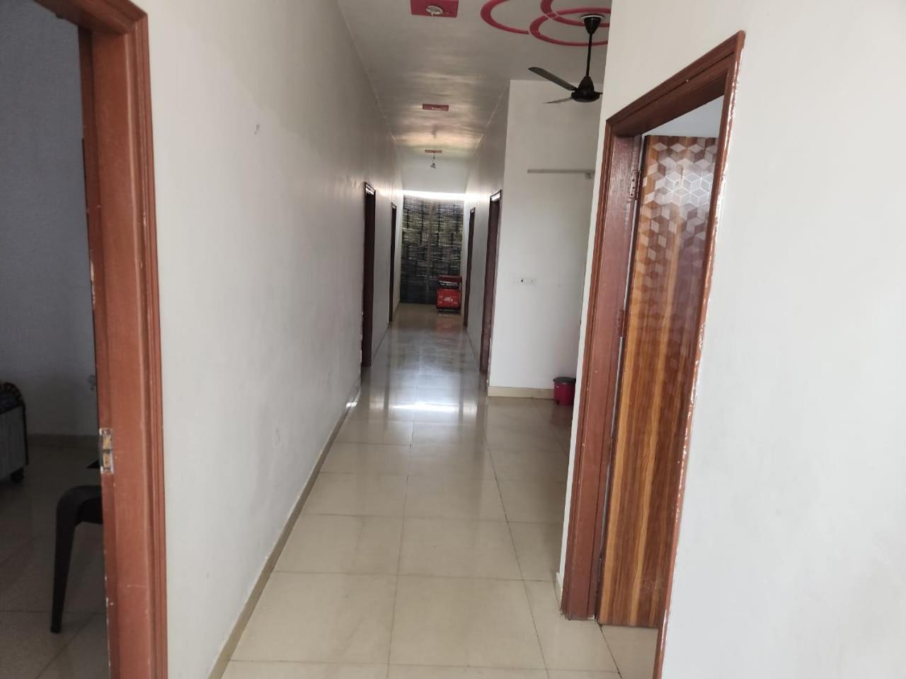 Roop Niwas Bed and Breakfast Amritsar Eksteriør billede